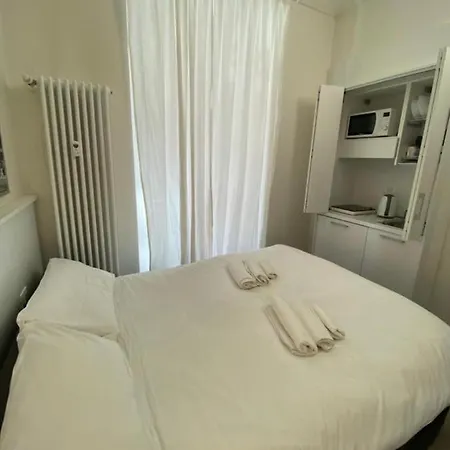 In - Piccole Di Charme * Турин